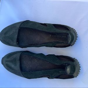 Merrell performance footwear  Oceana black leather slip on shoes. Size 8.5.